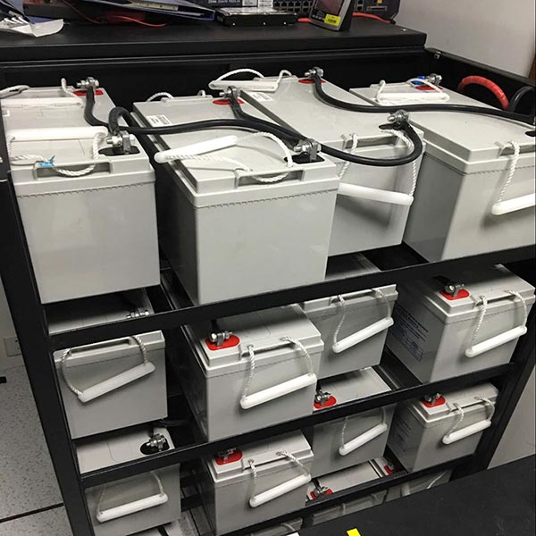 UPS電源維護(hù)檢修