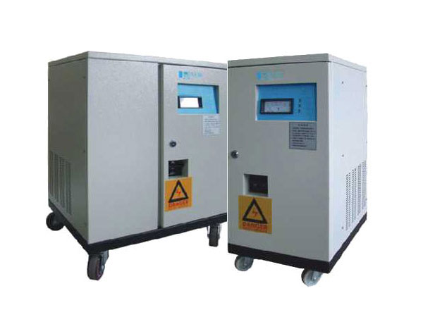 60KVA穩(wěn)壓器(無觸點穩(wěn)壓器) 60KVA穩(wěn)壓器(無觸點穩(wěn)壓器)